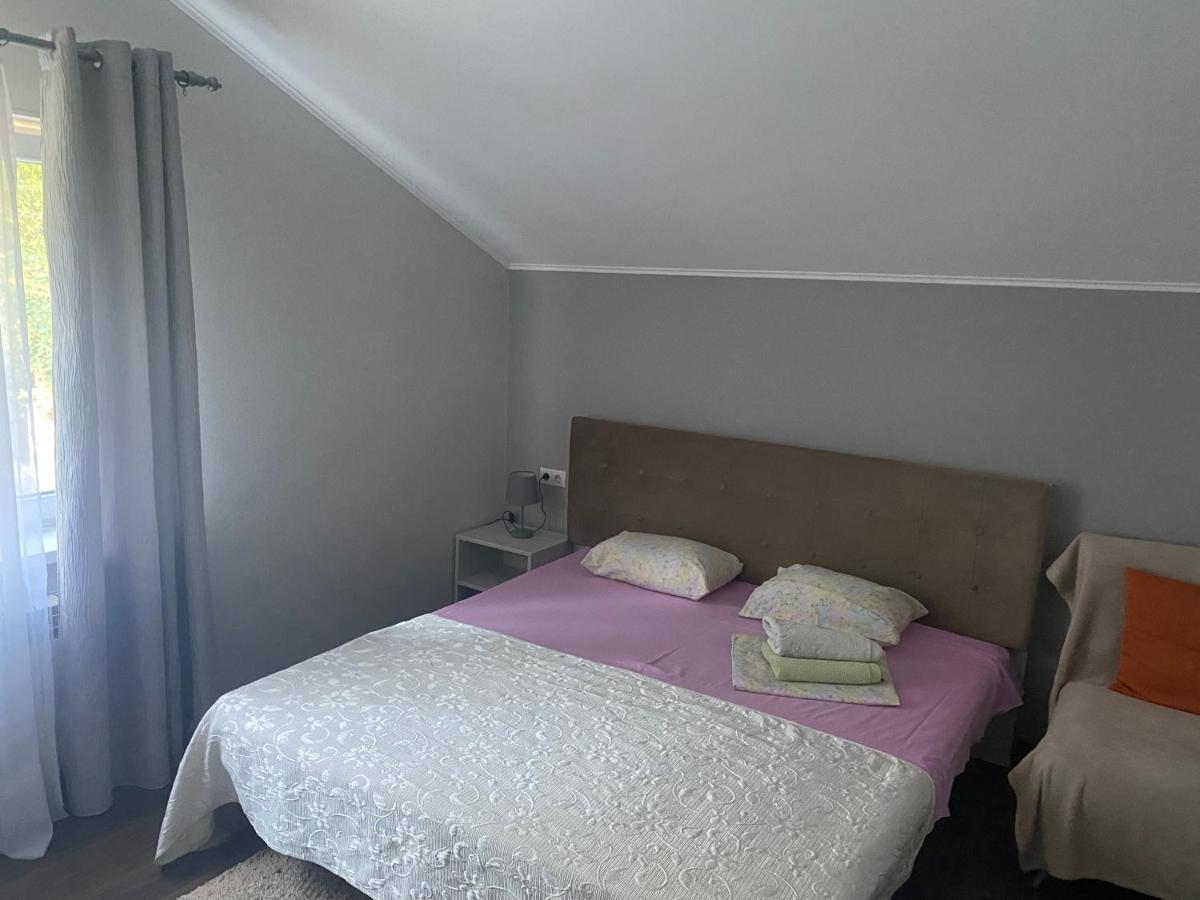 Guest House Olzhycha 45 Б Kiev Exterior foto
